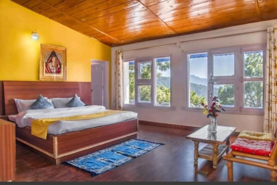 5 Bedrooms By Humble Stay Kasauli Buitenkant foto